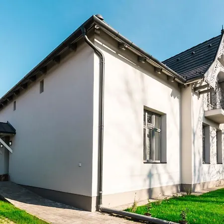 Lenka Frühstückspension